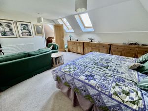 Photo 13- click for photo gallery